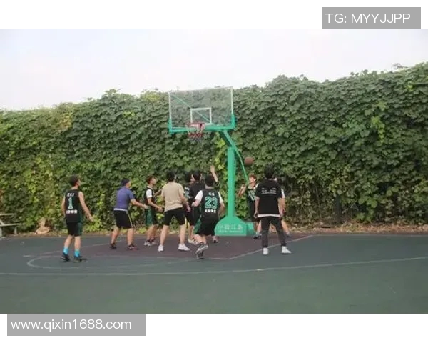 杭州篮球队比赛经验分析与提升策略探讨