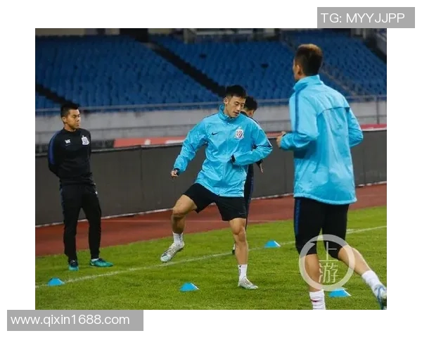 重庆篮球队战术创新引领潮流助力球队实力提升与排名飞跃