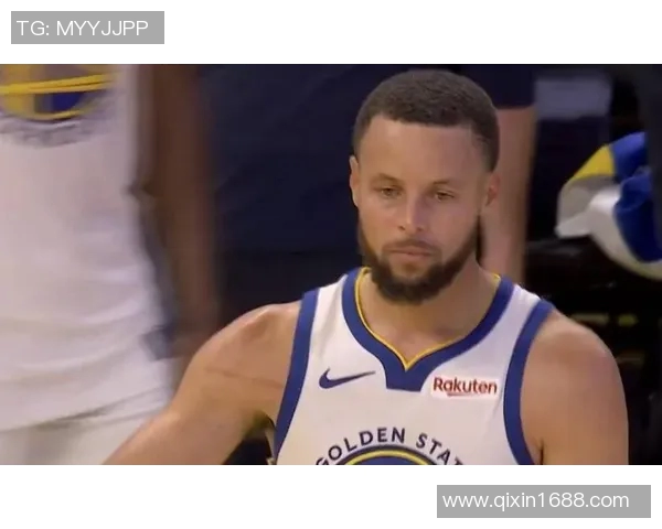 勇士与掘金季后赛对决库里展现绝佳状态引发球迷热议 勇士与掘金季后赛对决库里展现绝佳状态引发球迷热议