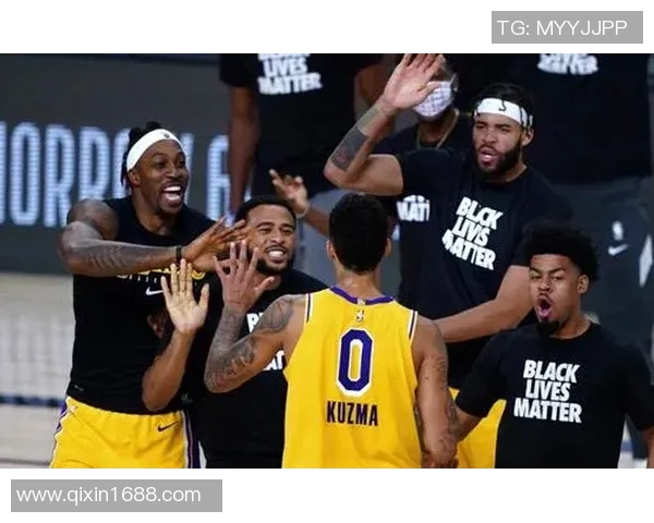 湖人对决国王精彩直播间全程回放与赛后分析等你来参与