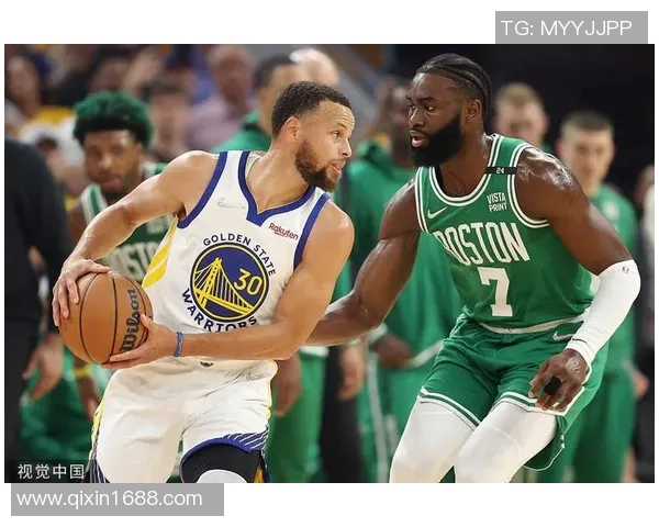 凯尔特人对勇士历史战绩分析及近期交锋表现总结