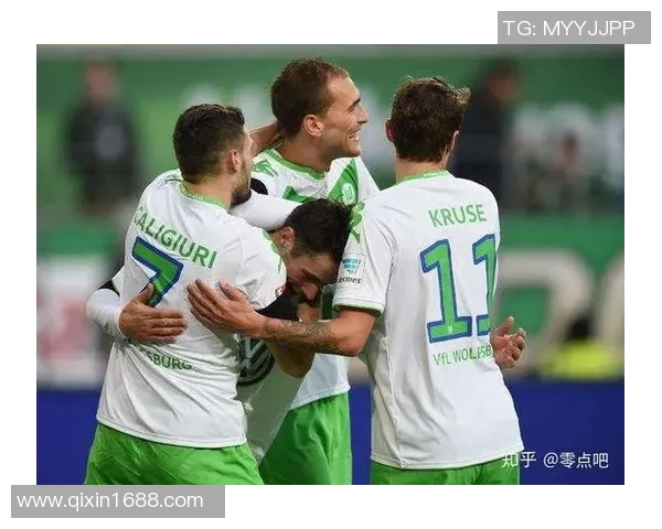 哈雷斯彻迎战狼堡争夺关键三分双方全力以赴力争胜利