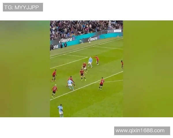 哈兰德的足球传奇之路：从青涩少年到世界顶级射手的成长故事